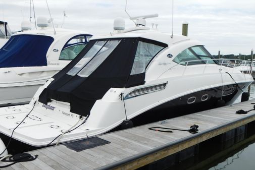 Sea Ray 43 Sundancer image