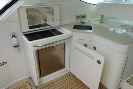 Sea Ray 43 Sundancer image