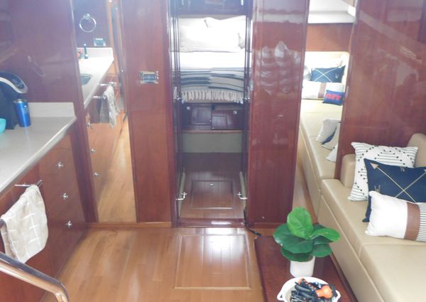 Sea Ray 43 Sundancer image