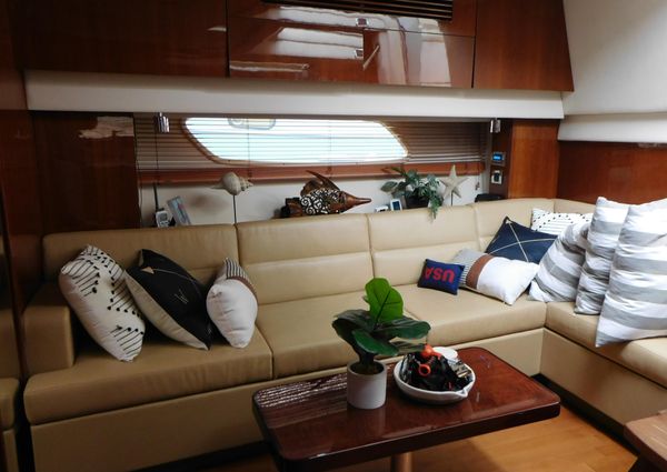 Sea Ray 43 Sundancer image