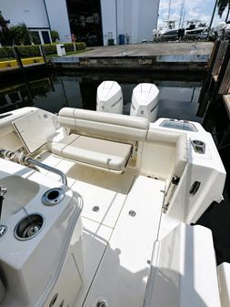 Boston Whaler 280 Outrage image