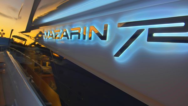 Mazarin 72' Sportfly 