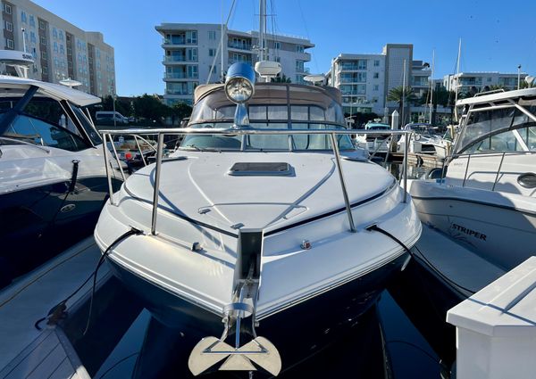 Rinker 320 Express Cruiser image