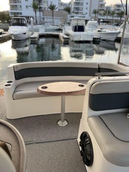 Rinker 320 Express Cruiser image