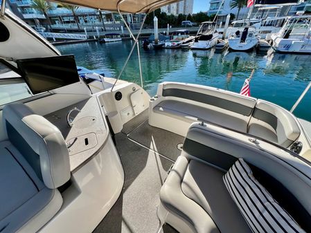 Rinker 320 Express Cruiser image