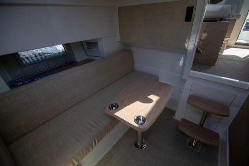 Quarken 35 Cabin image