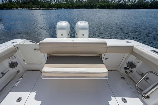 Boston Whaler 330 Outrage image