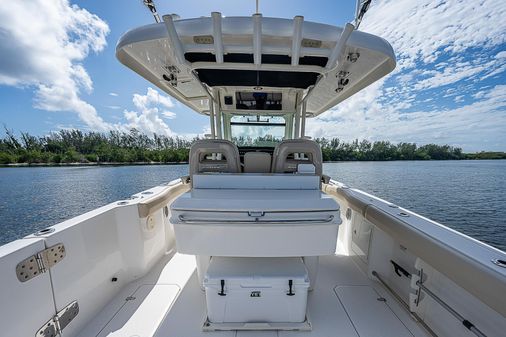 Boston Whaler 330 Outrage image