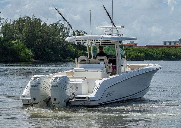 Boston Whaler 330 Outrage image