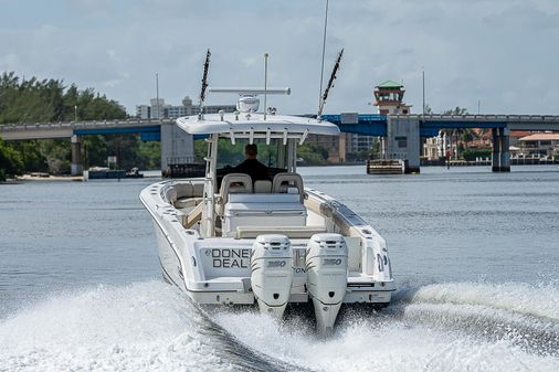 Boston Whaler 330 Outrage image