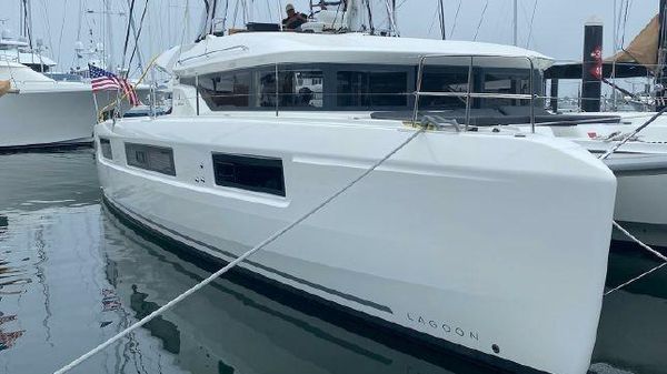 Lagoon 50