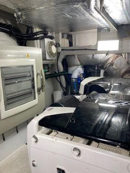 Sunseeker Predator 60 image