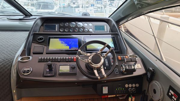 Sunseeker Predator 60 image