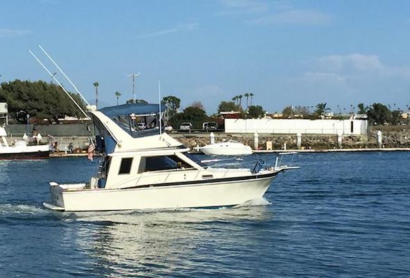 Californian 35 Convertible - main image