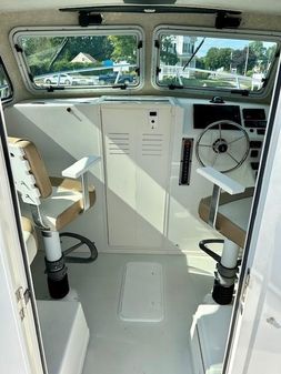 Parker 2520-XLD-SPORT-CABIN image