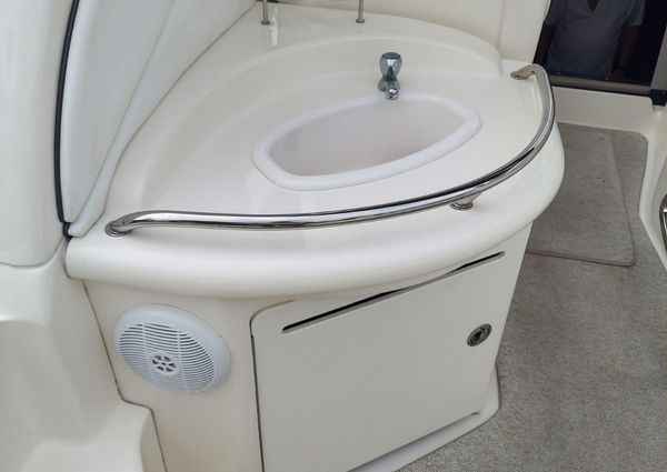 Sea Ray 340 Sundancer image