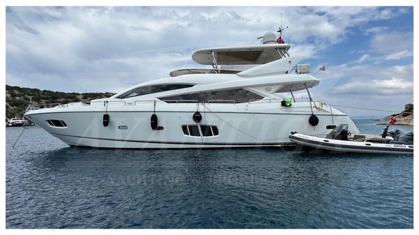 Sunseeker 80 Yacht image