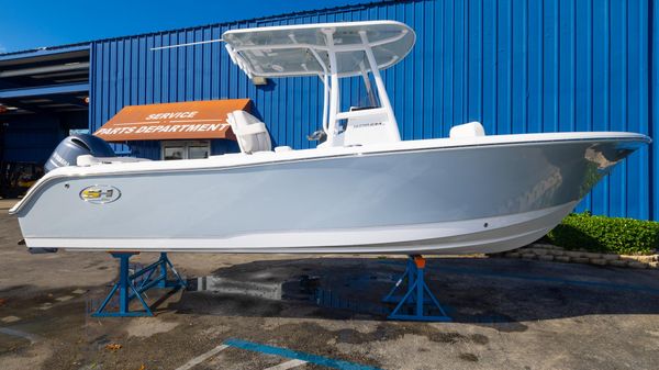 Sea Hunt Ultra 234