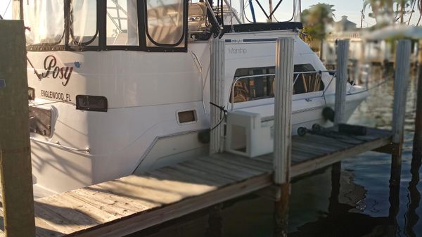 Mainship 34 Motor Yacht