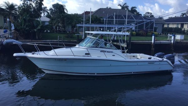 Pursuit 3070 Offshore