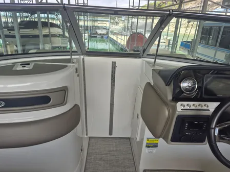 Crownline Eclipse E255 image