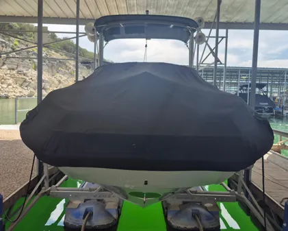 Crownline Eclipse E255 image