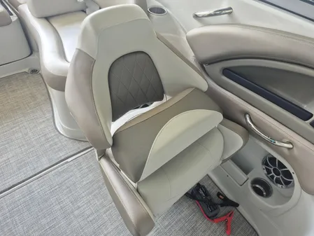 Crownline Eclipse E255 image