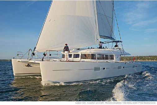 Lagoon 620 image