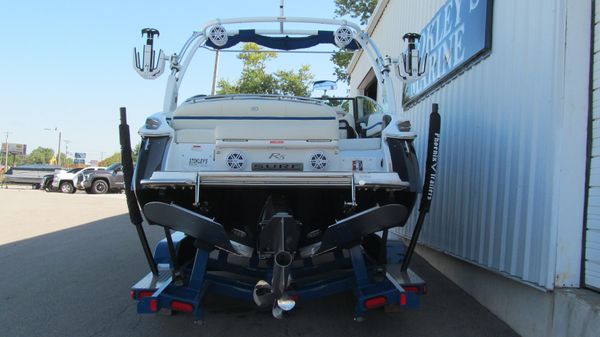 Cobalt R5-SURF image