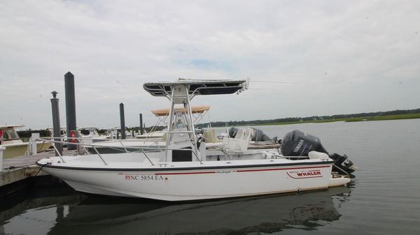 Boston Whaler 190 Outrage 