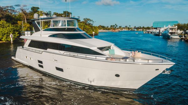 Hatteras 75 MY