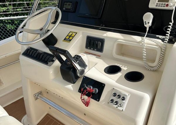 Pursuit 3070-CENTER-CONSOLE image