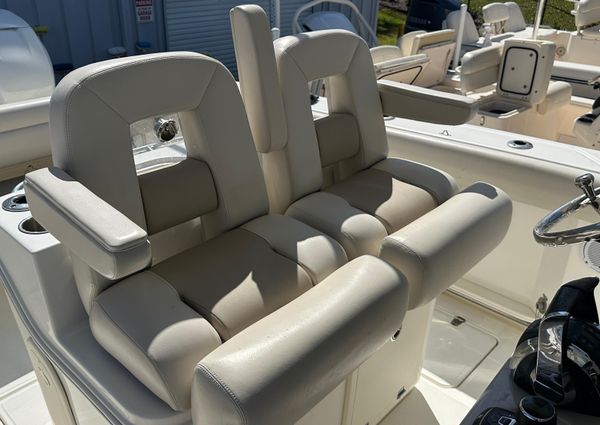 Boston-whaler 280-OUTRAGE image