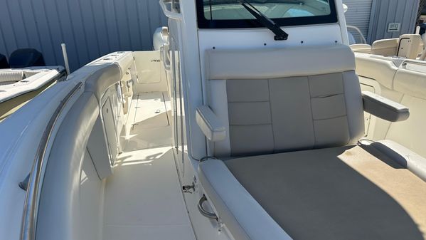 Boston-whaler 280-OUTRAGE image