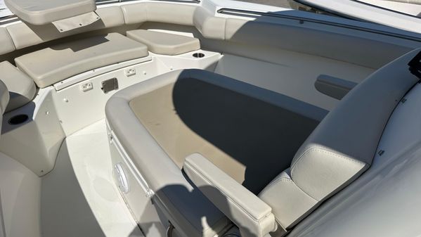 Boston-whaler 280-OUTRAGE image