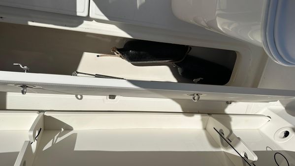 Boston-whaler 280-OUTRAGE image