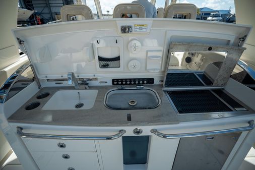 Boston Whaler 420 Outrage image