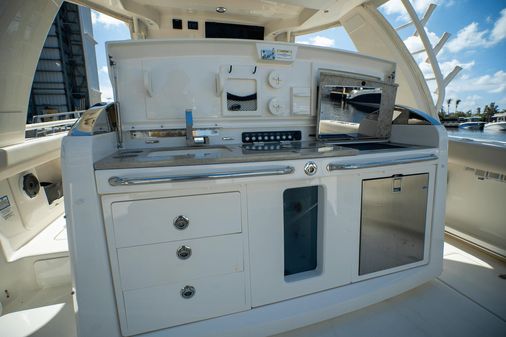 Boston Whaler 420 Outrage image