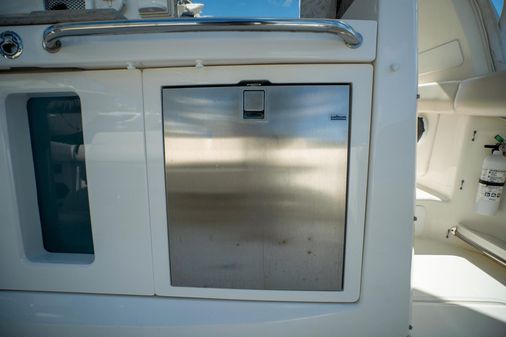 Boston Whaler 420 Outrage image