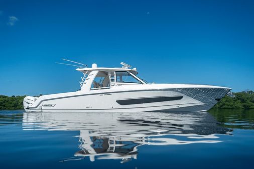 Boston Whaler 420 Outrage image