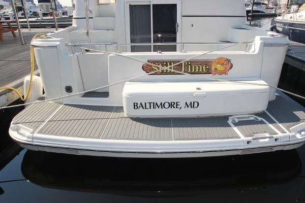 Carver 444-COCKPIT-MOTOR-YACHT image