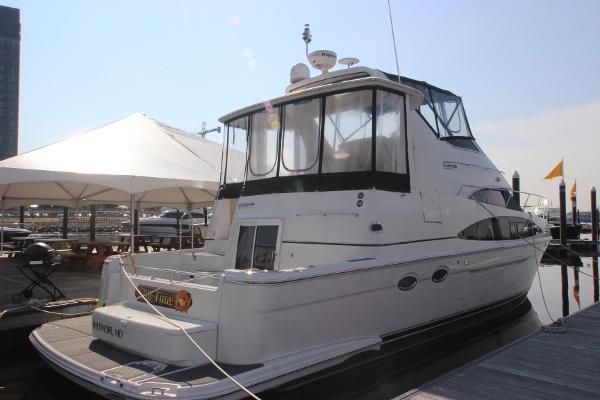Carver 444-COCKPIT-MOTOR-YACHT - main image