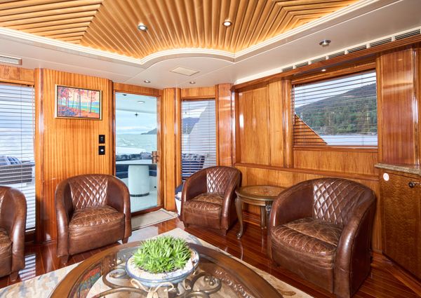 Hatteras Tri-Deck Motoryacht image