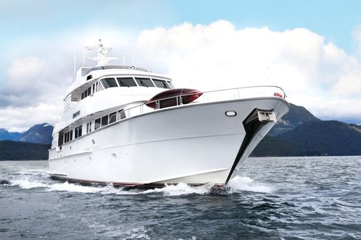 Hatteras Tri-Deck Motoryacht image