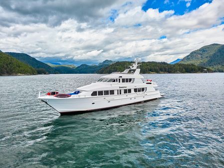 Hatteras Tri-Deck Motoryacht image