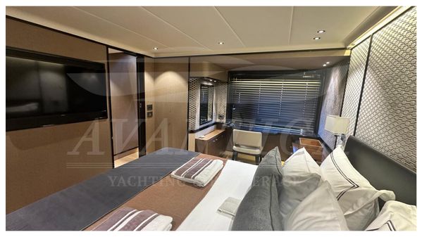 Absolute 73 Navetta image