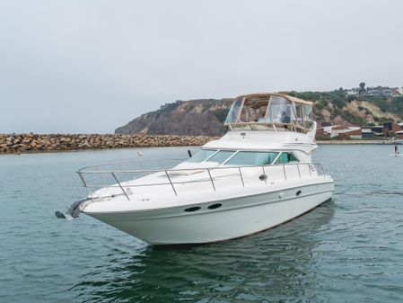 Sea Ray 400 Sedan Bridge image