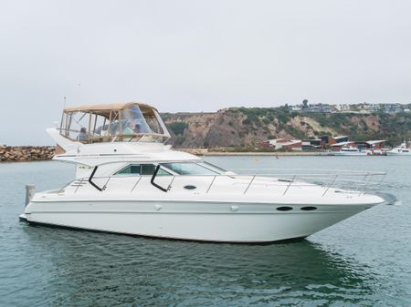 Sea Ray 400 Sedan Bridge image