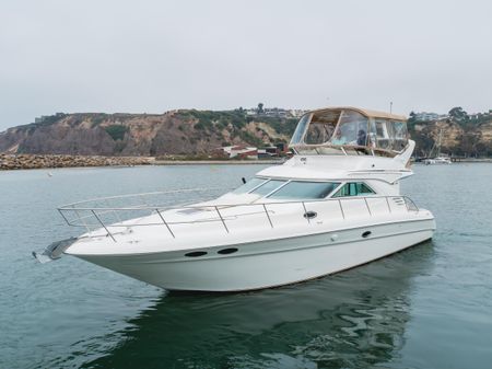 Sea Ray 400 Sedan Bridge image