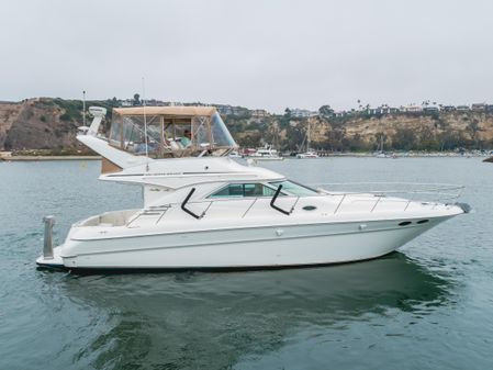 Sea Ray 400 Sedan Bridge image